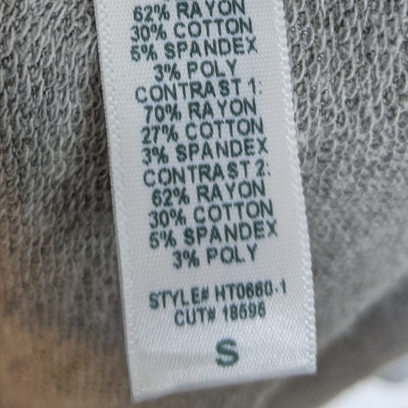 Revolve Monrow Gray Two Toned Turtleneck Size S - Picture 9 of 9